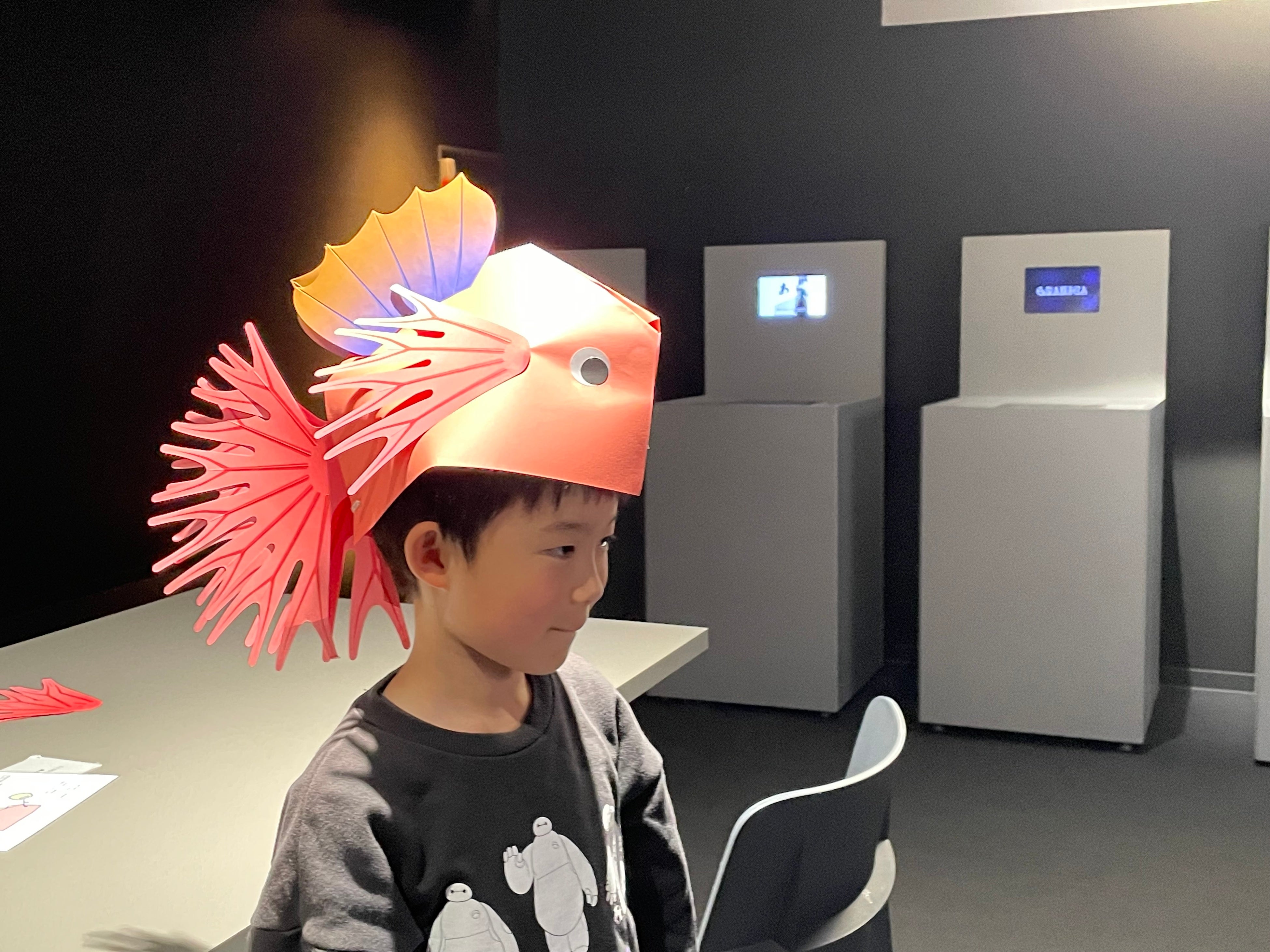 運営元が配布した体験プログラムのイメージ。写真の工作が常時開催・追加料金なしになると保証するものではありません。